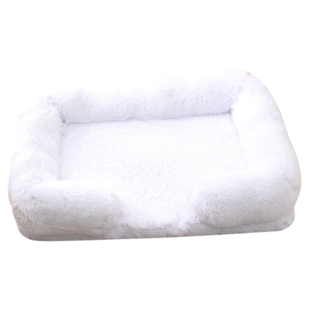 The Ultimate Comfort for Your Furry Friend: Plush Round Pet Bed