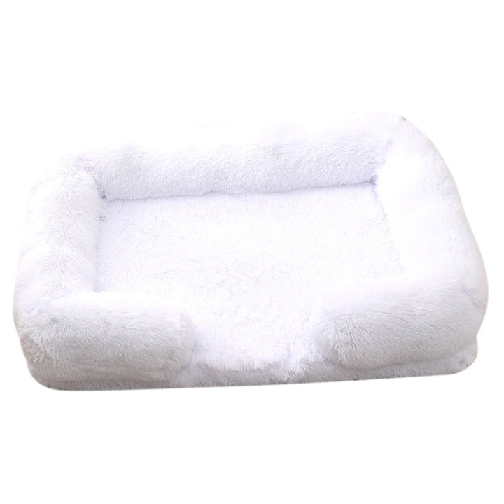 The Ultimate Comfort for Your Furry Friend: Plush Round Pet Bed