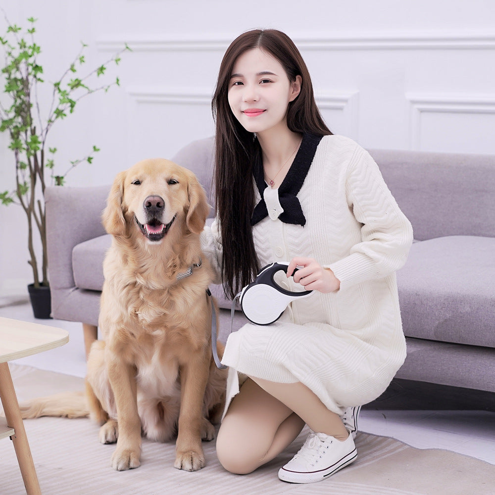 Small Automatic Retractable Dog Traction Rope